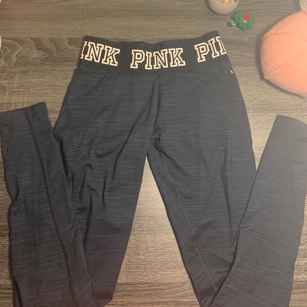Victoria’s Secret PINK leggings
